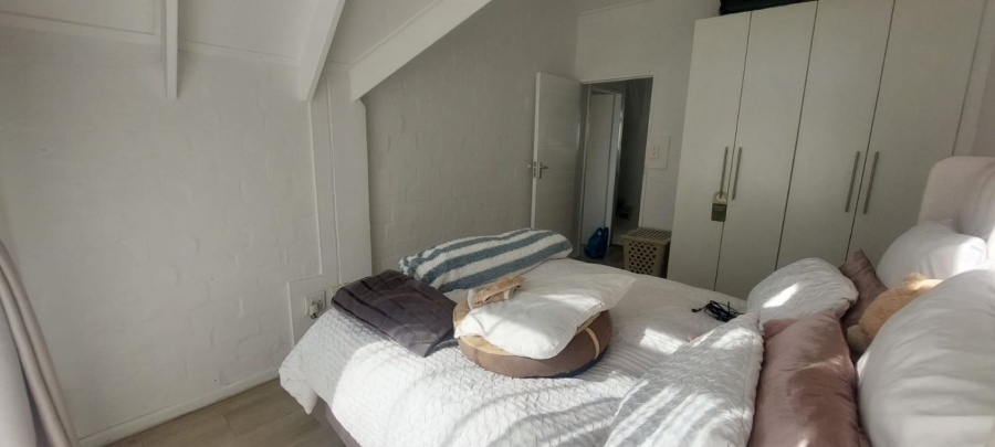To Let 2 Bedroom Property for Rent in Guldenland Western Cape